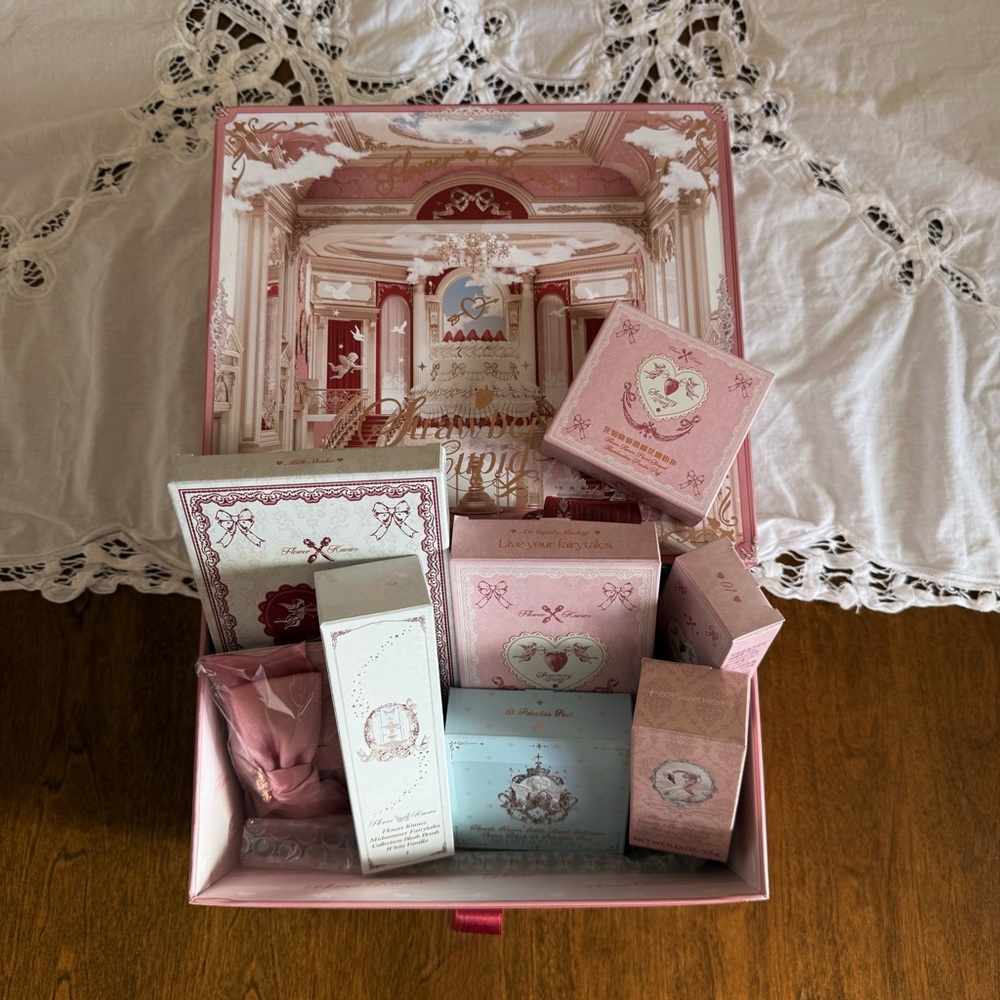 Flowerknows Makeup Bundle
